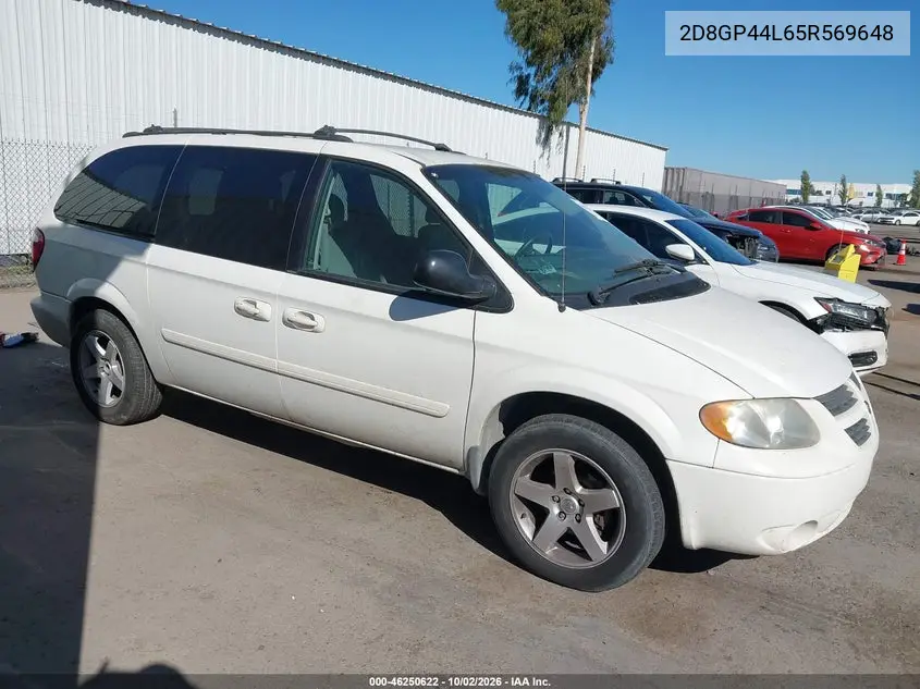 DODGE CARAVAN 2005, VIN 2D8GP44L65R569648
