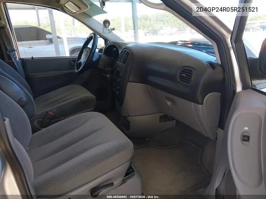 2005 DODGE CARAVAN VIN 2D4GP24R05R251521 — фото 5