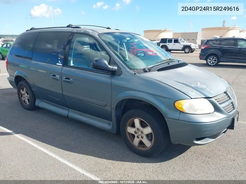 DODGE CARAVAN 2005, VIN 2D4GP24R15R249616