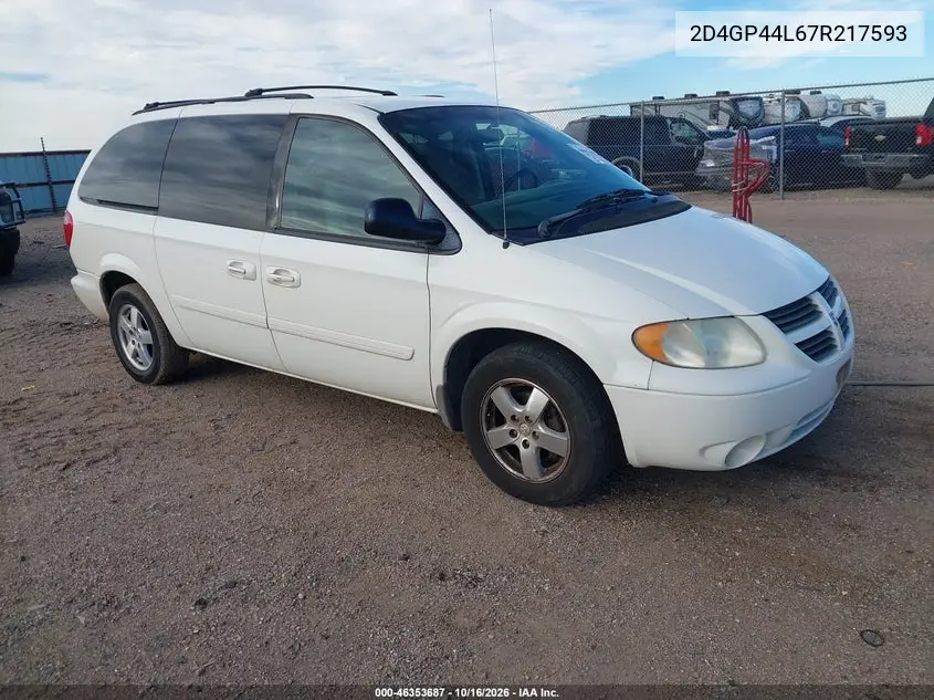 DODGE CARAVAN 2007, VIN 2D4GP44L67R217593