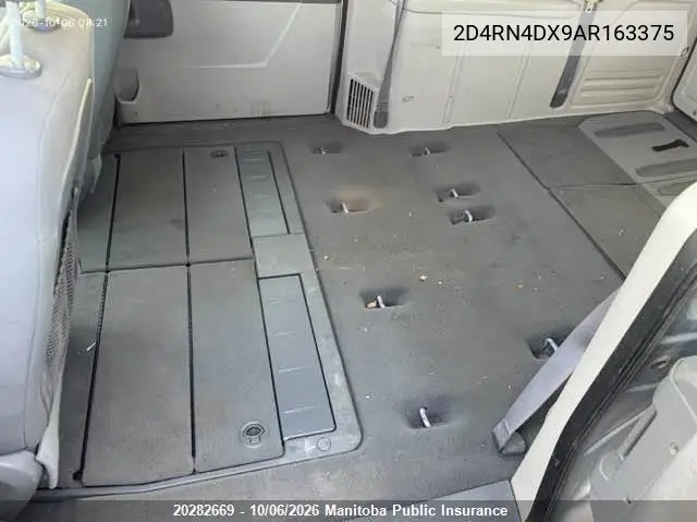 2010 DODGE CARAVAN VIN 2D4RN4DX9AR163375 — фото 8