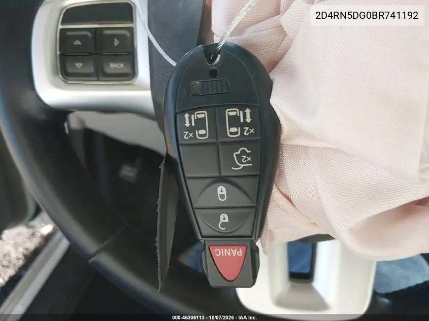 2011 DODGE CARAVAN VIN 2D4RN5DG0BR741192 — фото 10