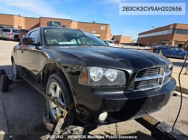 2010 DODGE CHARGER VIN 2B3CK3CV9AH202656 — фото 2