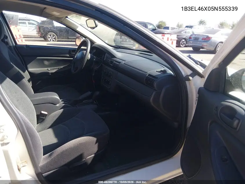 2005 DODGE STRATUS VIN 1B3EL46X05N555339 — фото 5