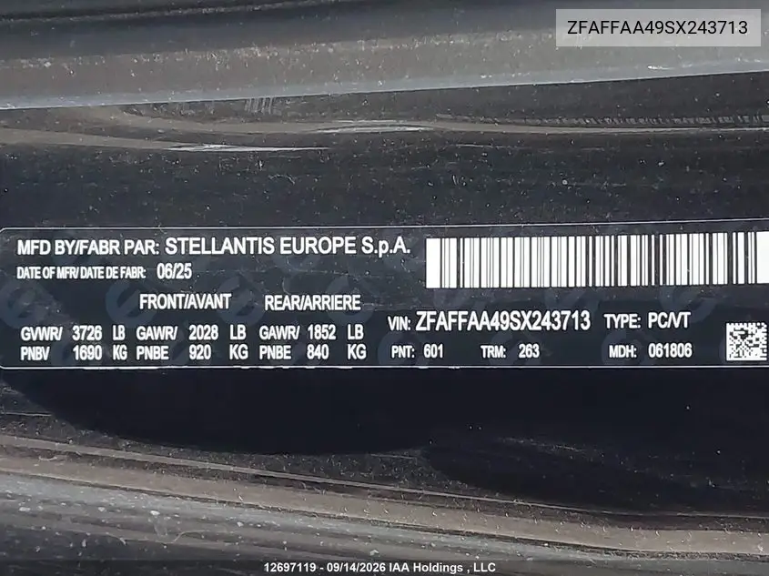 2025 FIAT 500 VIN ZFAFFAA49SX243713 — фото 9