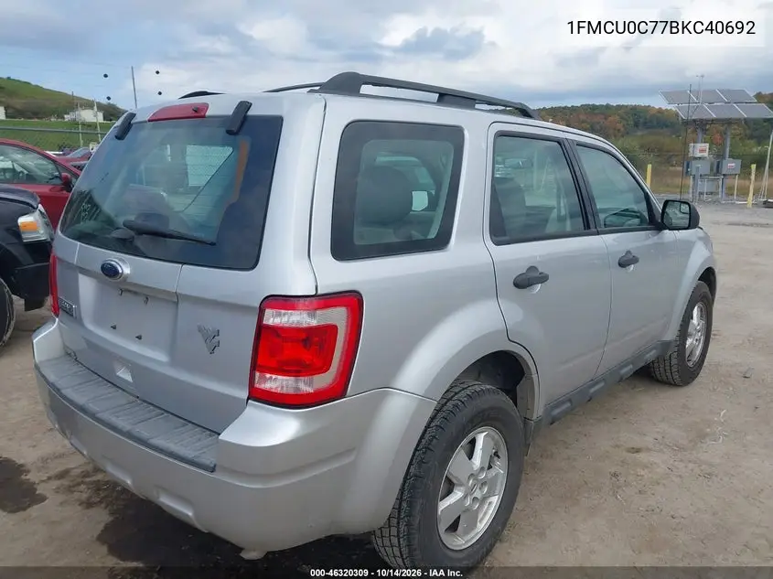 2011 FORD ESCAPE VIN 1FMCU0C77BKC40692 — фото 4
