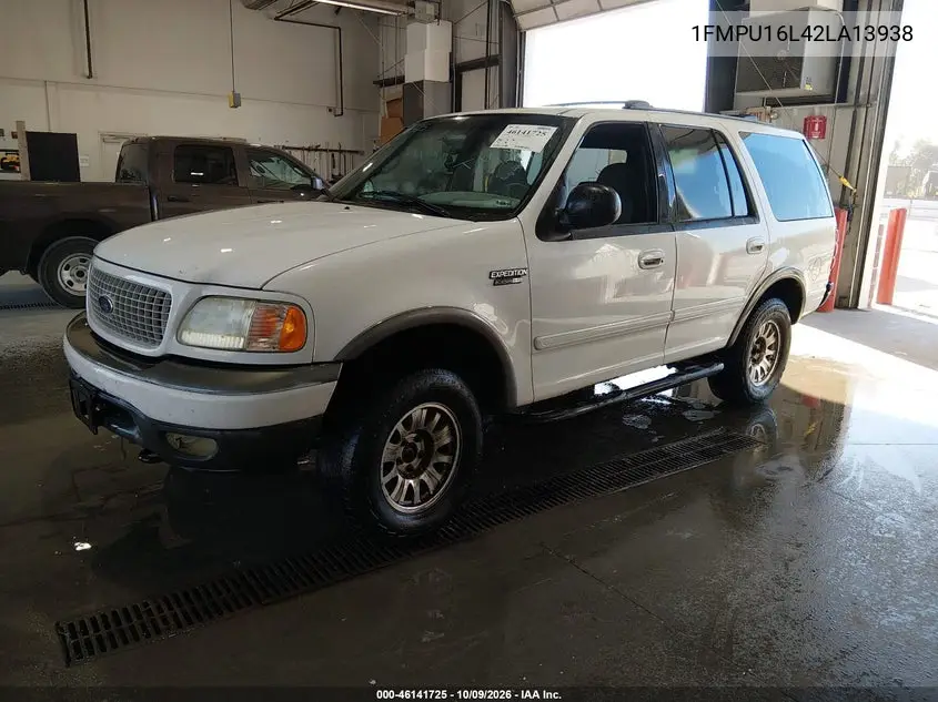 2002 FORD EXPEDITION VIN 1FMPU16L42LA13938 — фото 2