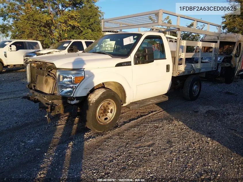 2012 FORD F250 VIN 1FDBF2A63CED00625 — фото 2