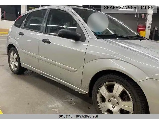 FORD FOCUS 2005, VIN 3FAFP37N95R104685