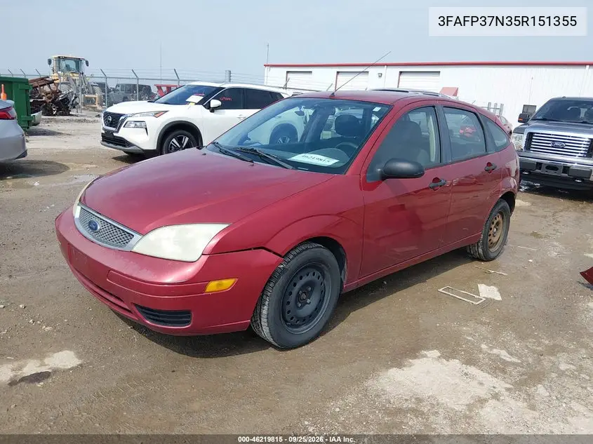 2005 FORD FOCUS VIN 3FAFP37N35R151355 — фото 2