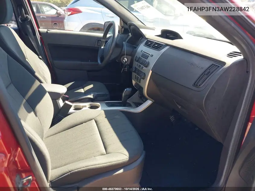 2010 FORD FOCUS VIN 1FAHP3FN3AW228842 — фото 5