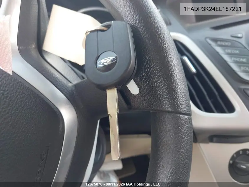 2014 FORD FOCUS VIN 1FADP3K24EL187221 — фото 11