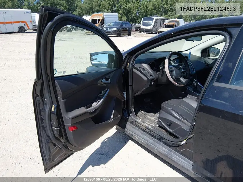 2014 FORD FOCUS VIN 1FADP3F22EL124693 — фото 20