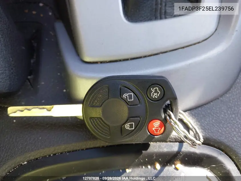 2014 FORD FOCUS VIN 1FADP3F25EL239756 — фото 11