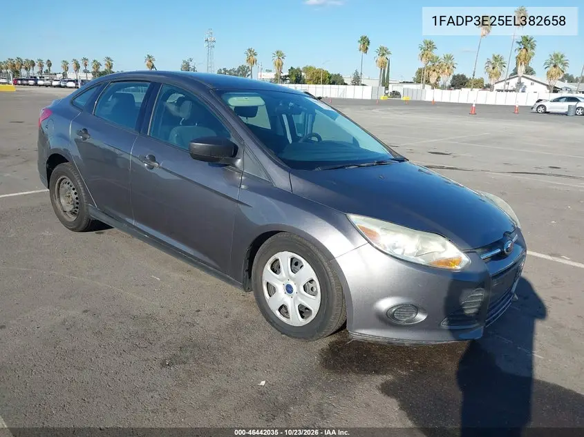 FORD FOCUS 2014, VIN 1FADP3E25EL382658