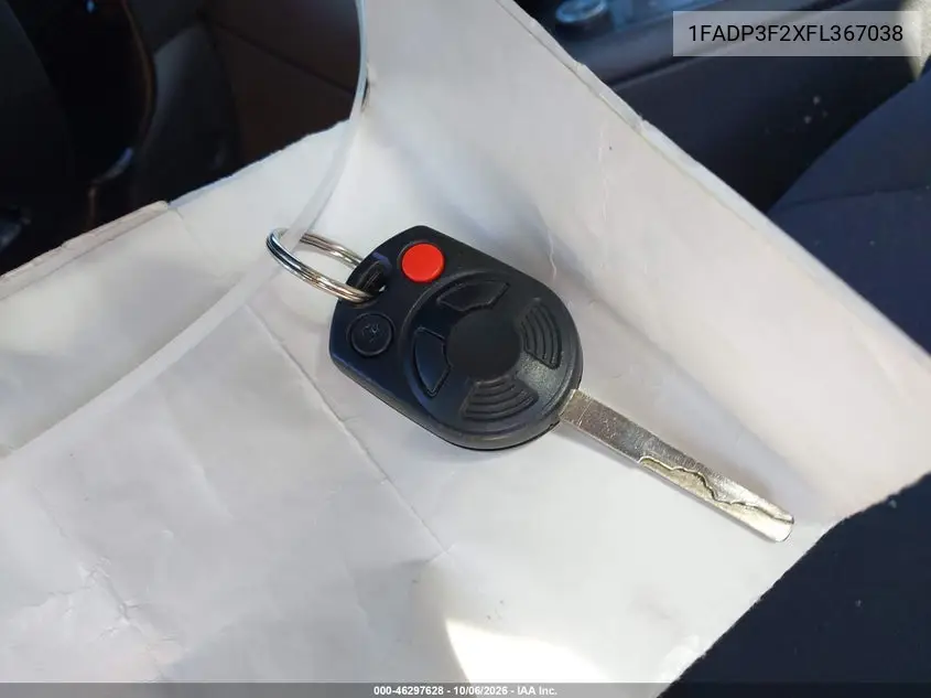 2015 FORD FOCUS VIN 1FADP3F2XFL367038 — фото 11
