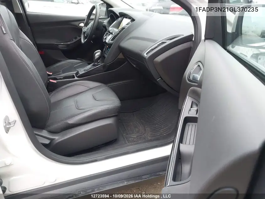 2016 FORD FOCUS VIN 1FADP3N21GL370235 — фото 5