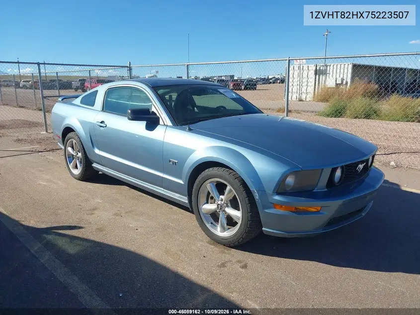 FORD MUSTANG 2007, VIN 1ZVHT82HX75223507