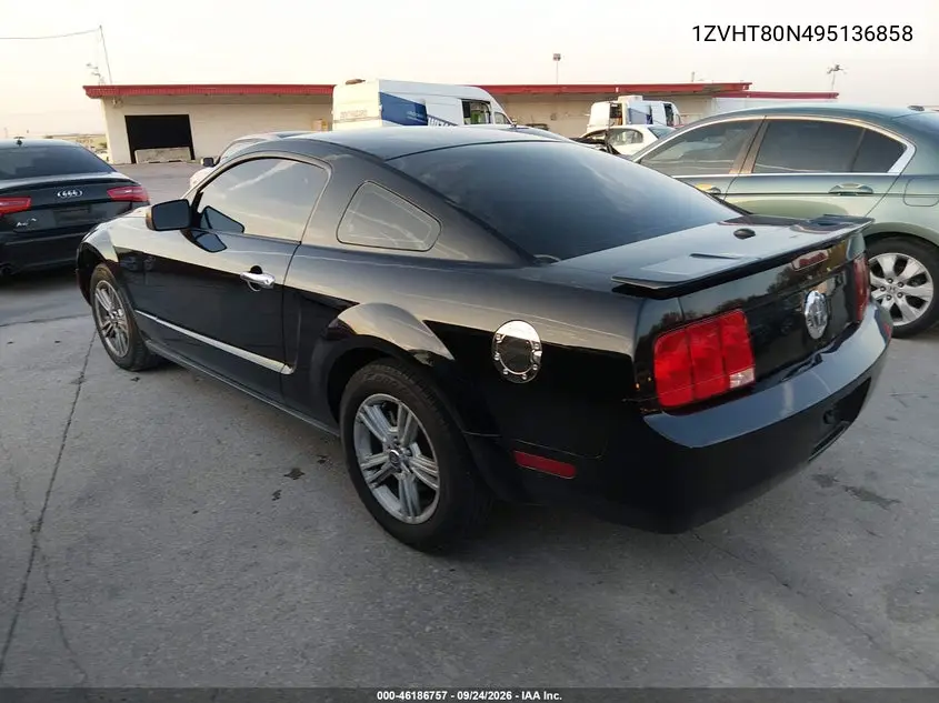 2009 FORD MUSTANG VIN 1ZVHT80N495136858 — фото 3