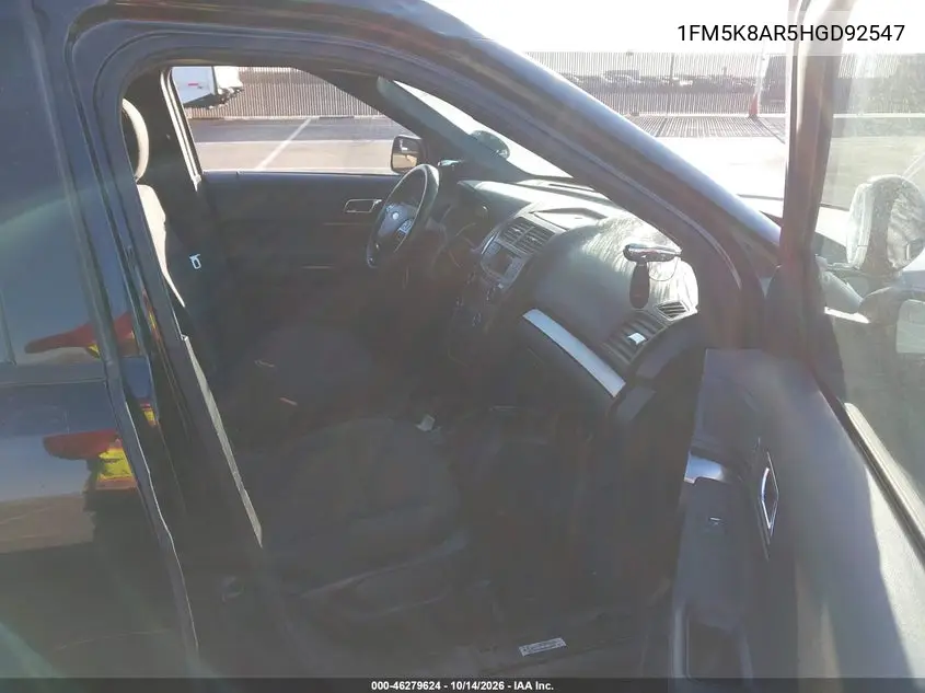 2017 FORD POLICE VIN 1FM5K8AR5HGD92547 — фото 5
