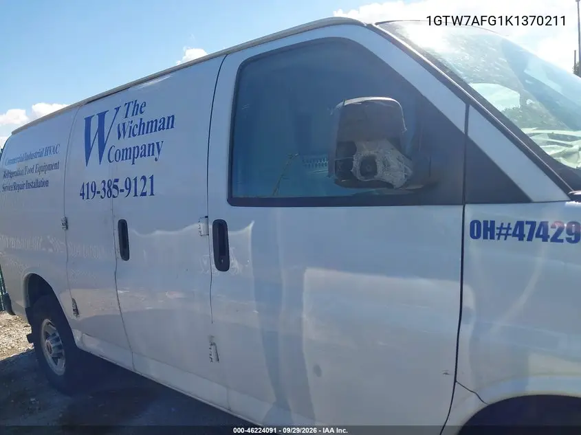 2019 GMC SAVANA VIN 1GTW7AFG1K1370211 — фото 13