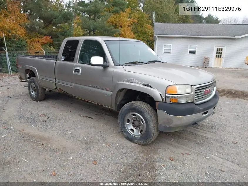 GMC SIERRA 2001, VIN 1GTHK29111E329976