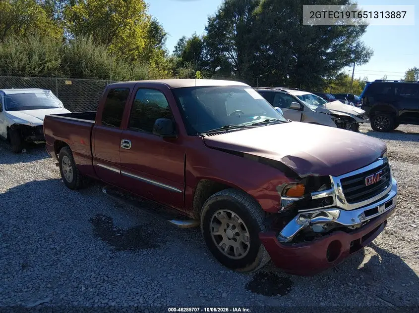 GMC SIERRA 2005, VIN 2GTEC19T651313887
