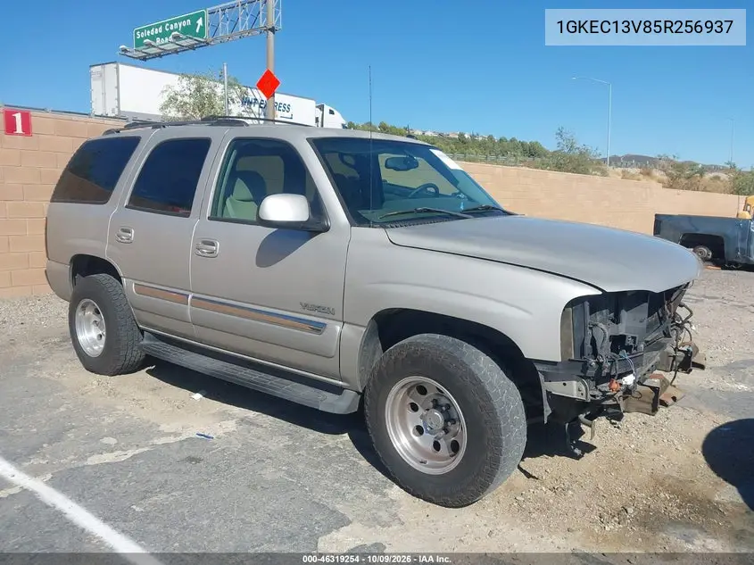 GMC YUKON 2005, VIN 1GKEC13V85R256937