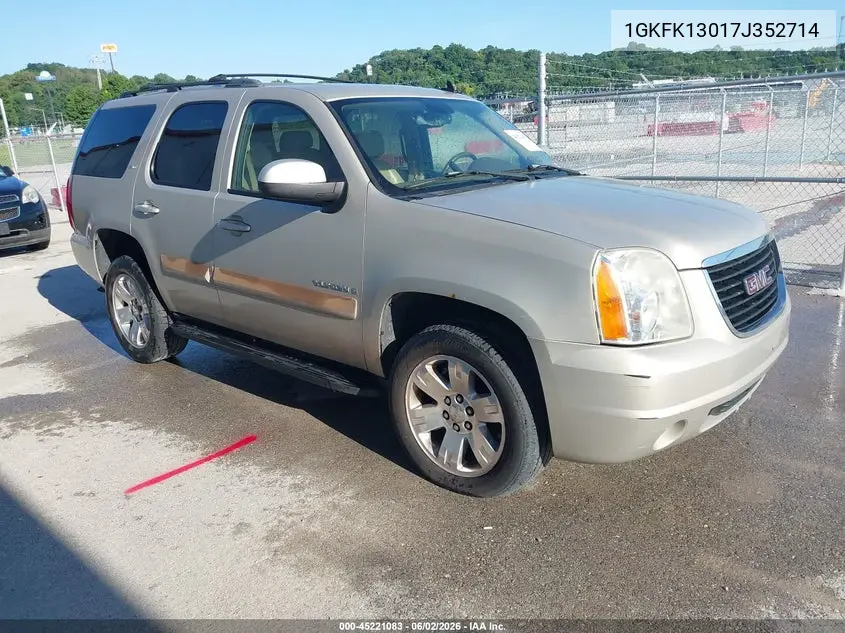 GMC YUKON 2007, VIN 1GKFK13017J352714