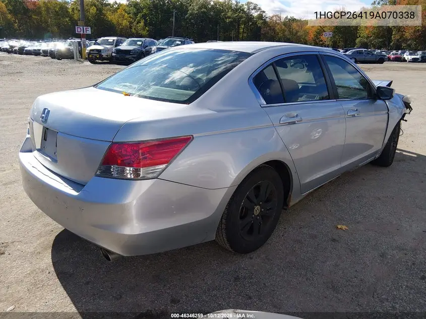 2009 HONDA ACCORD VIN 1HGCP26419A070338 — фото 4