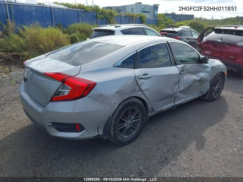 2017 HONDA CIVIC VIN 2HGFC2F52HH011851 — фото 4