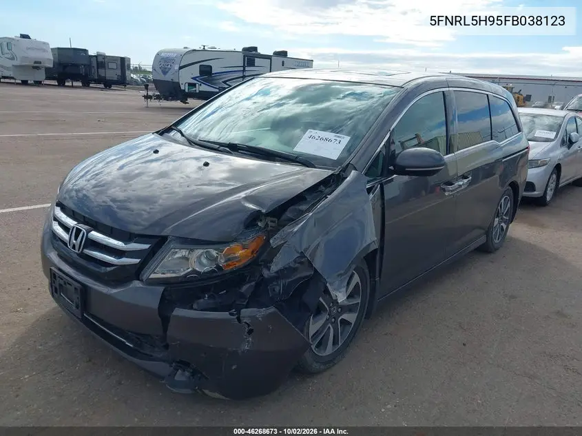 2015 HONDA ODYSSEY VIN 5FNRL5H95FB038123 — фото 2