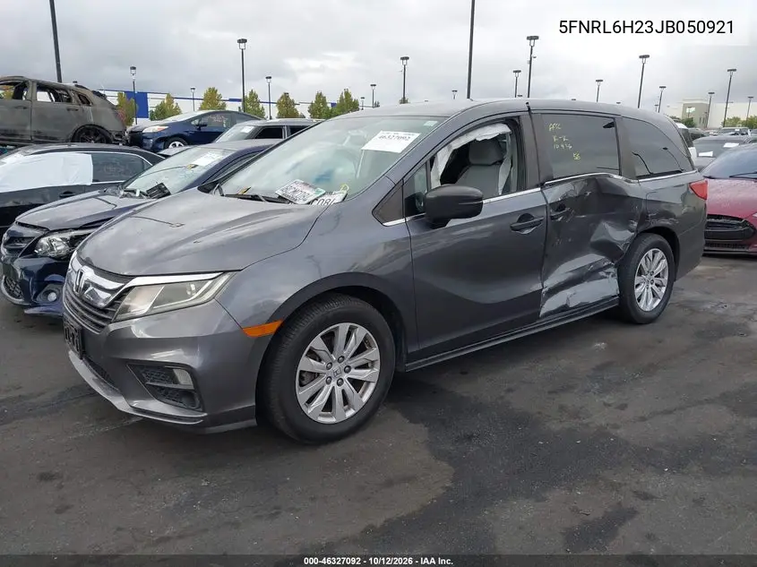 2018 HONDA ODYSSEY VIN 5FNRL6H23JB050921 — фото 2