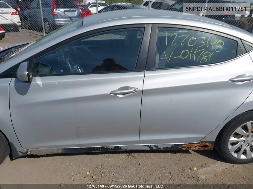 2011 HYUNDAI ELANTRA VIN 5NPDH4AE6BH011781 — фото 14