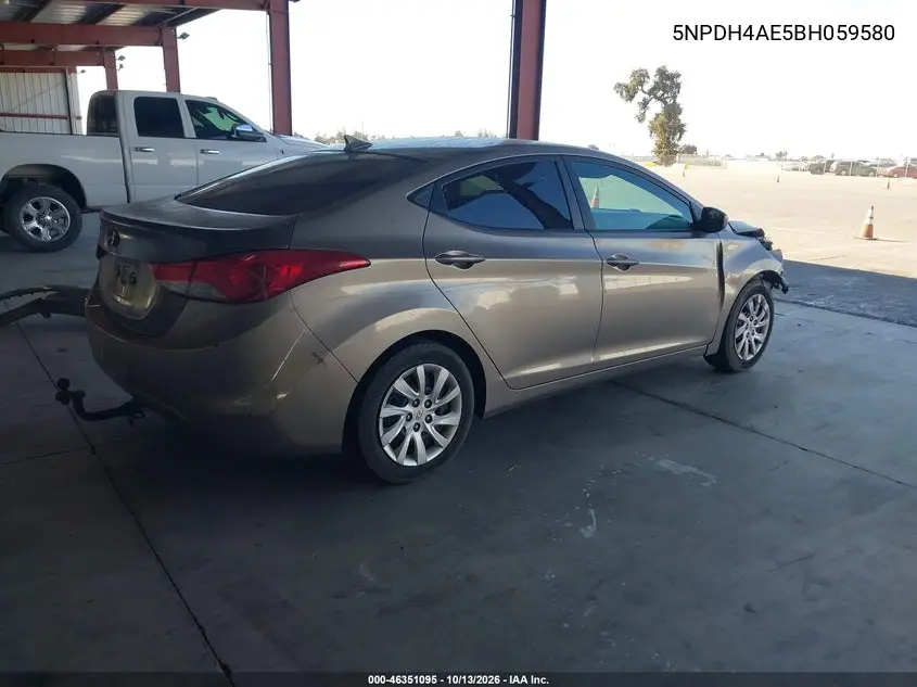 2011 HYUNDAI ELANTRA VIN 5NPDH4AE5BH059580 — фото 4