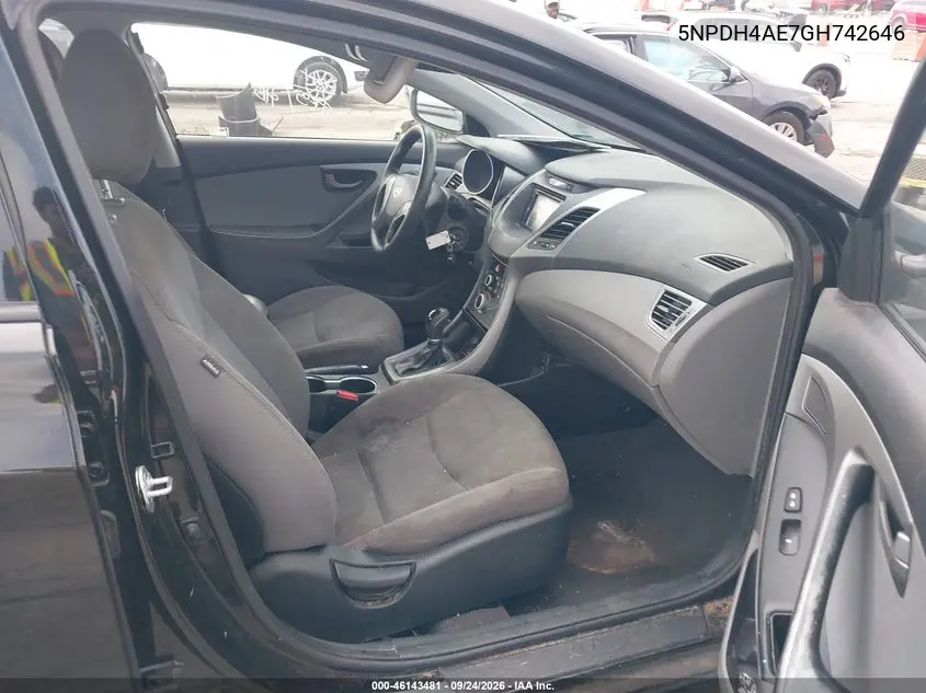 2016 HYUNDAI ELANTRA VIN 5NPDH4AE7GH742646 — фото 2