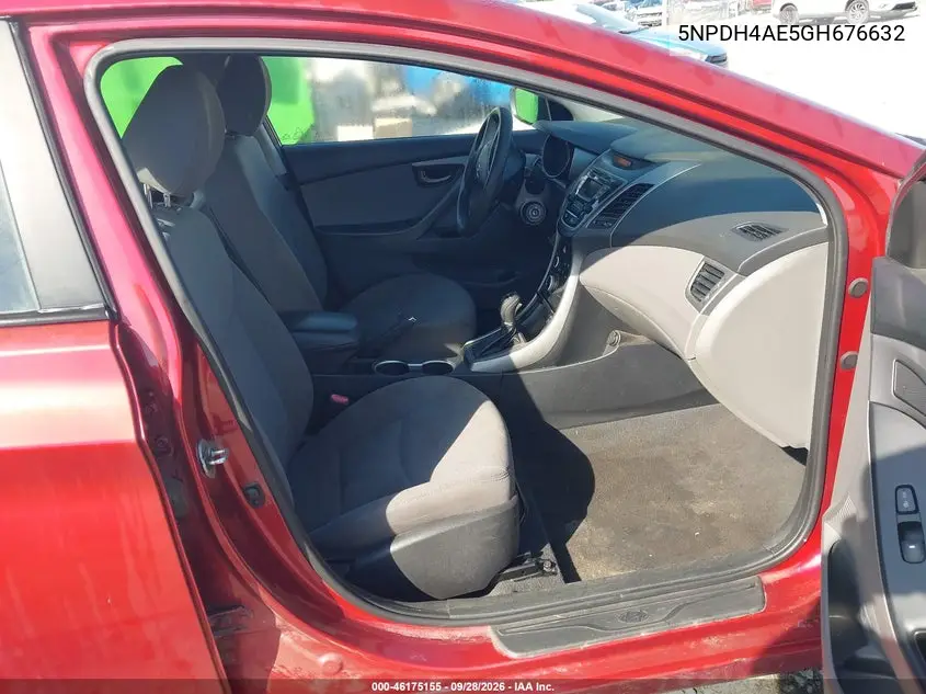 2016 HYUNDAI ELANTRA VIN 5NPDH4AE5GH676632 — фото 5