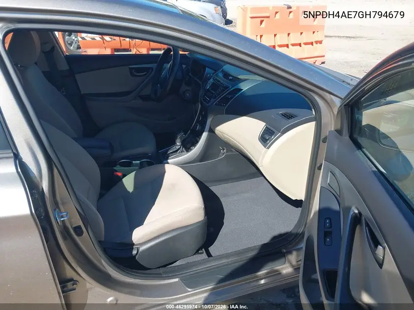 2016 HYUNDAI ELANTRA VIN 5NPDH4AE7GH794679 — фото 5