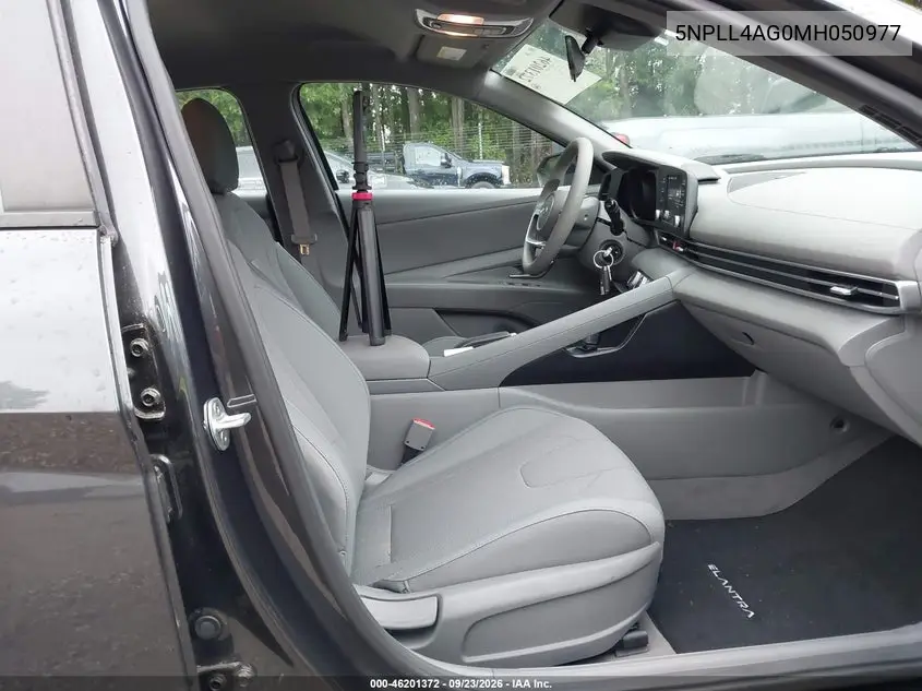 2021 HYUNDAI ELANTRA VIN 5NPLL4AG0MH050977 — фото 5