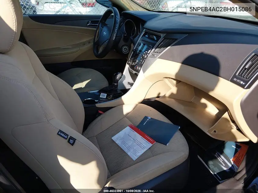 2011 HYUNDAI SONATA VIN 5NPEB4AC2BH015086 — фото 5