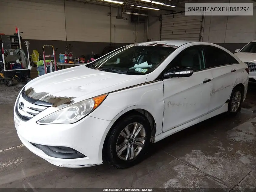 2014 HYUNDAI SONATA VIN 5NPEB4ACXEH858294 — фото 2