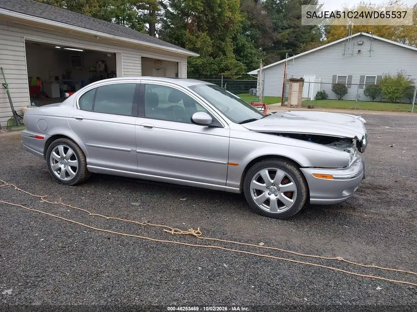 JAGUAR X-TYPE 2004, VIN SAJEA51C24WD65537