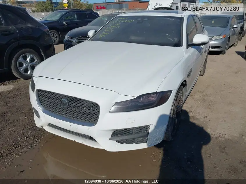 2018 JAGUAR XF VIN SAJBL4FX7JCY70289 — фото 2