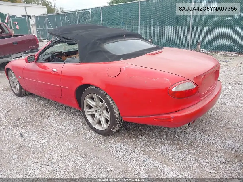 JAGUAR XK 2000, VIN SAJJA42C5YNA07366