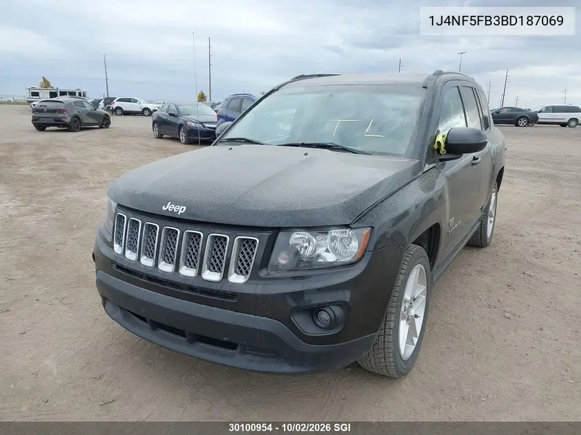 2011 JEEP COMPASS VIN 1J4NF5FB3BD187069 — фото 2