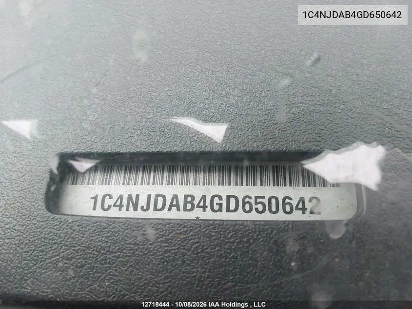 2016 JEEP COMPASS VIN 1C4NJDAB4GD650642 — фото 19