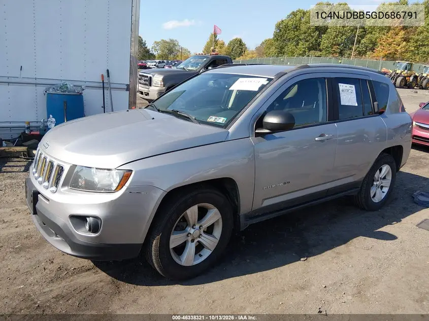 2016 JEEP COMPASS VIN 1C4NJDBB5GD686791 — фото 2