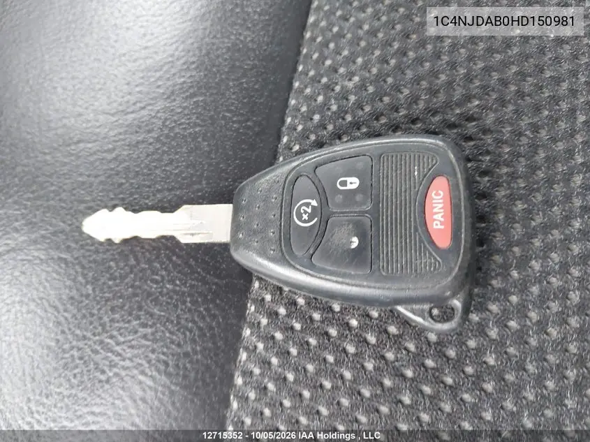 2017 JEEP COMPASS VIN 1C4NJDAB0HD150981 — фото 11
