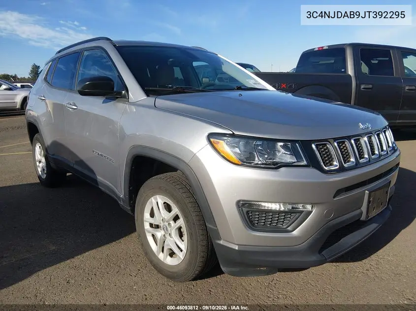 JEEP COMPASS 2018, VIN 3C4NJDAB9JT392295