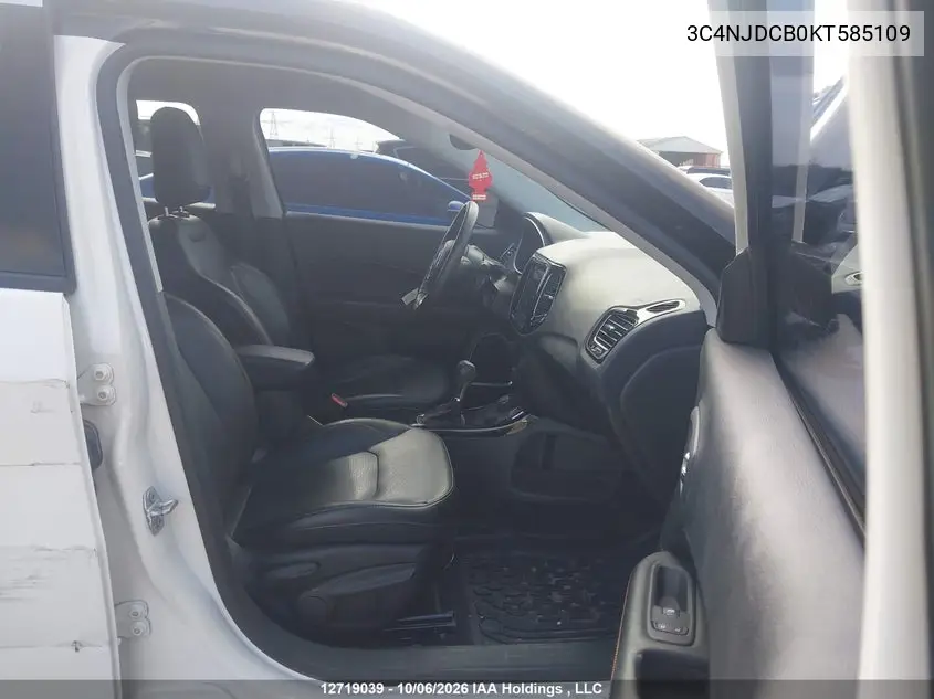 2019 JEEP COMPASS VIN 3C4NJDCB0KT585109 — фото 5